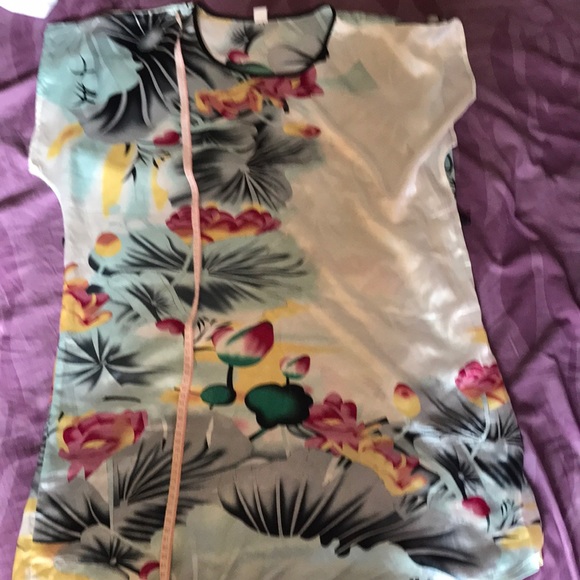 Only Women T-shirt, unit in pic is mm. Size S - Picture 2 of 2